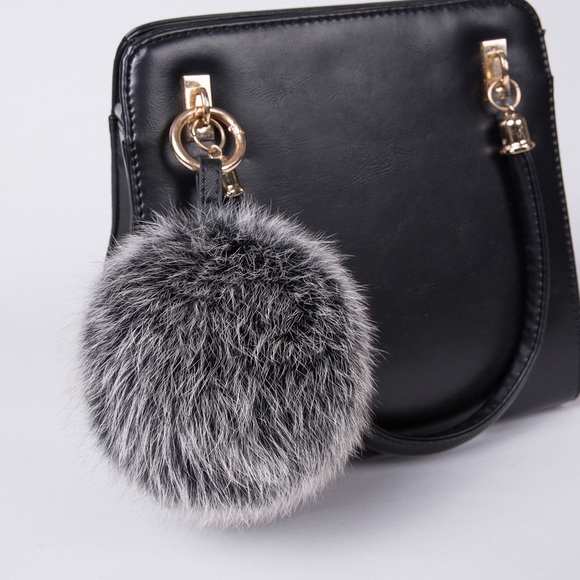 Real fox fur Pompom Keychain- KC001 Snow grey - Picture 6 of 6
